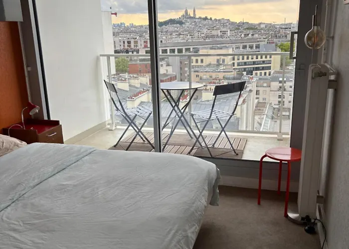 Paris, Belle Vue, Balcons 홈스테이