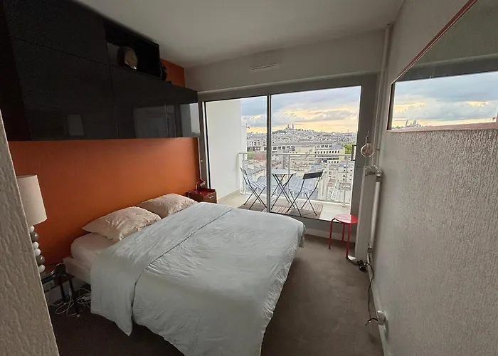 Paris, Belle Vue, Balcons *